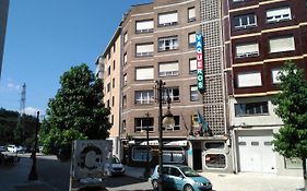 Hotel Vaqueros